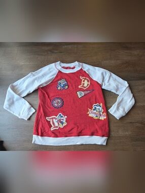 Vintage Disney Parks Disneyland Ladies Varsity Style Patch Sweatshirt Size M